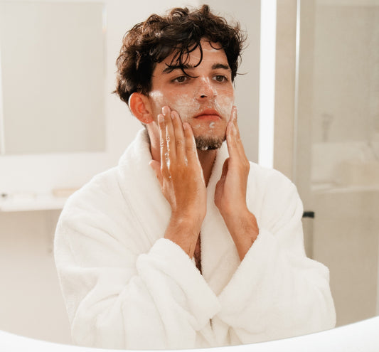 Routine skincare homme : par quoi commencer ?